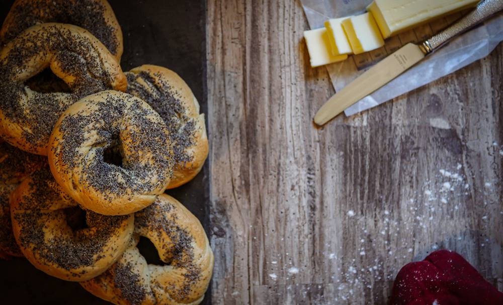 canada food bagels